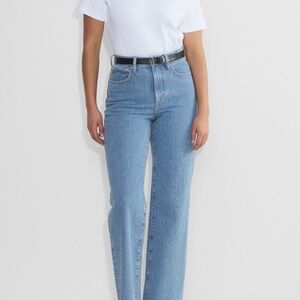 Aritzia Denim Forum - Remy Hi-Rise Curve-Fit Relaxed Jean (24)